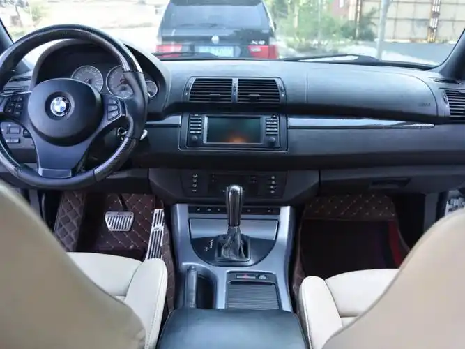 宝马 宝马x5  2006款 4.8is图片