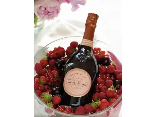 champagne laurent-perrier rosé magnum 罗兰百悦桃红香槟大瓶装(1.