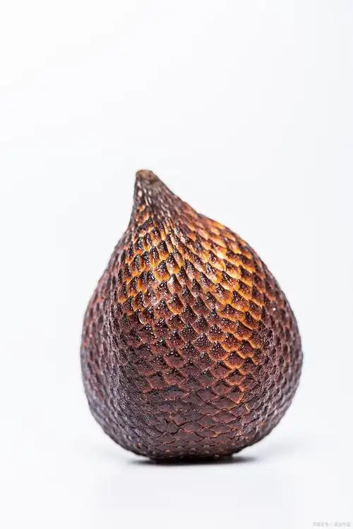 蛇皮果要怎么吃?