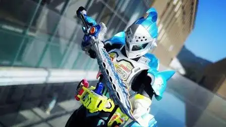 盘点假面骑士brave镜飞彩在剧场版中的几个形态,我的手术刀即是正义