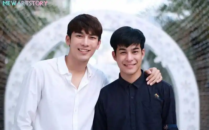 【英字】《爱的着陆》mewart - pmew miss babyart