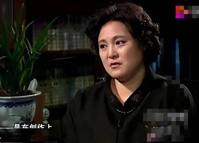 郭凯敏:与相伴6年的张芝华离婚后,转身娶尤勇前妻,今婚姻状况如何