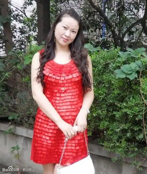 皮肤白皙 身材丰满 风韵端庄 绝对女神 - 精品分享 - 精品熟女