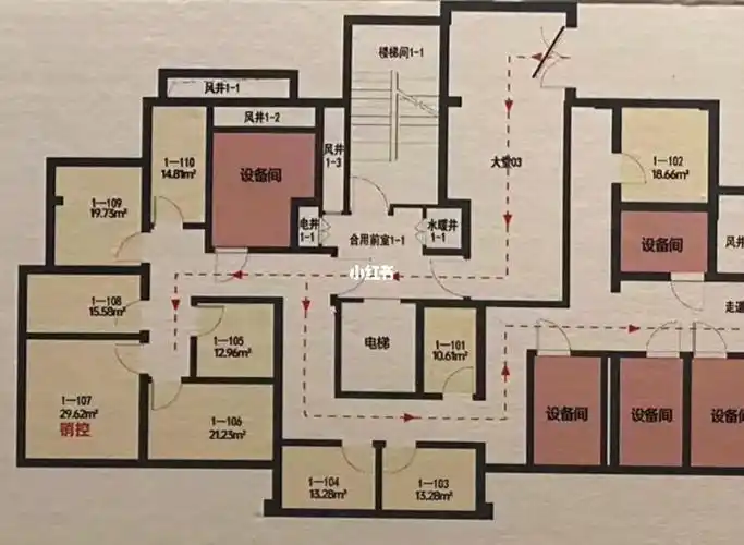 储藏室选哪个?在线等 急!