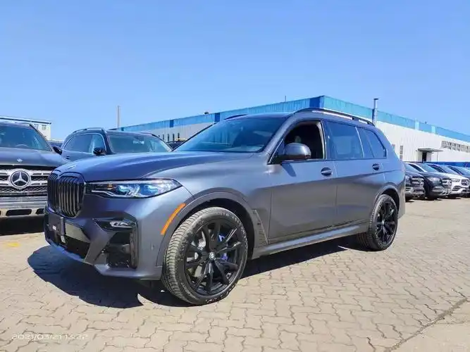 2023款加版宝马x7顶配现车运动型售全国
