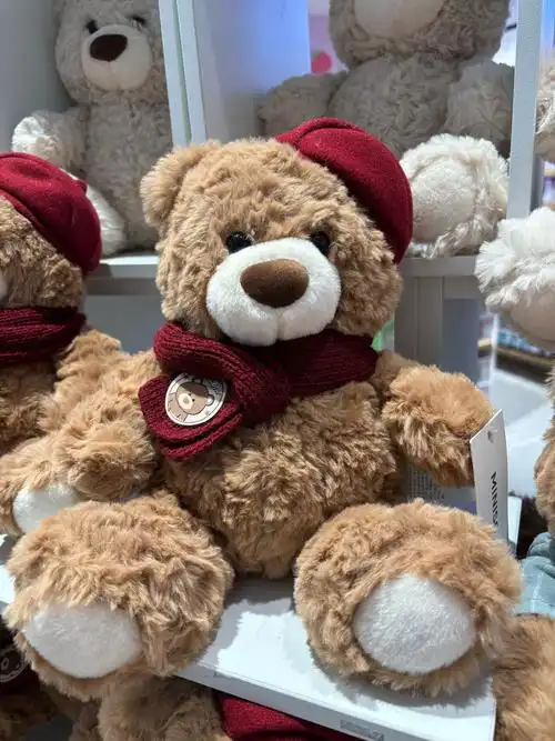 小熊玩偶超萌呀