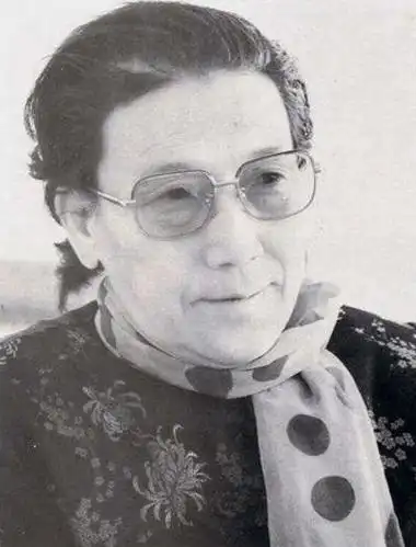 追忆大师申凤梅