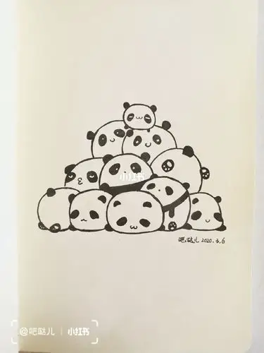 黑白简笔画可爱熊猫堆