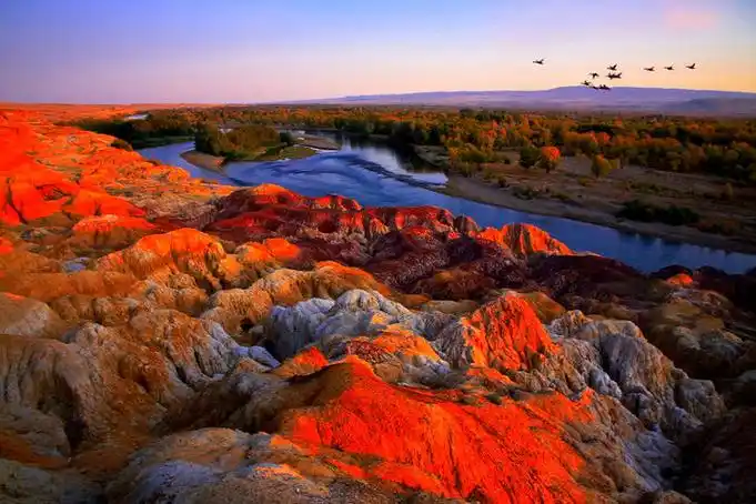 新疆五彩湾景色