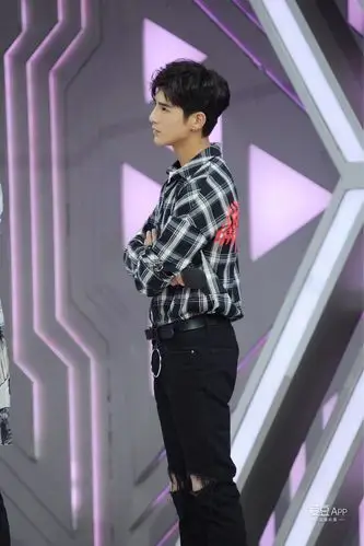 消息快乐大本营高能预告姜潮成游戏黑洞被吴昕吐槽软妹子