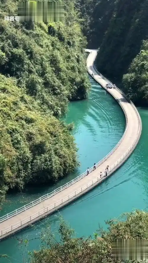 水上浮桥公路,领略不同的风景-vlog视频-搜狐视频