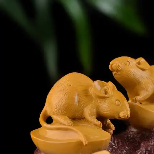 石英岩玉玉雕 鼠来财