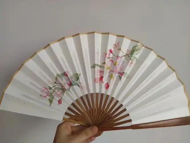 自学水彩国风海棠折扇手绘