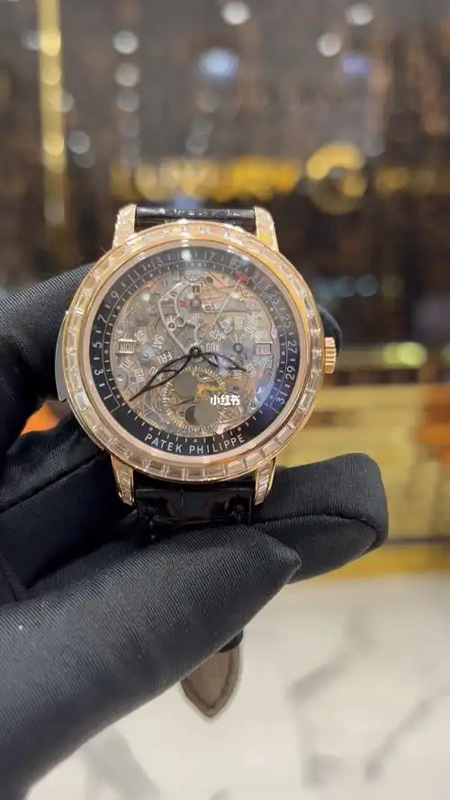 百达翡丽5304r三问