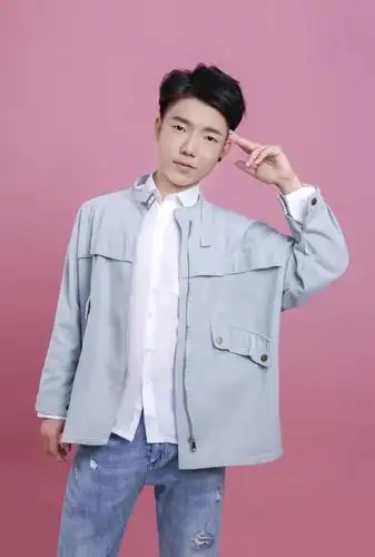 看各大主播玩转中秋模式,赢永久套装!