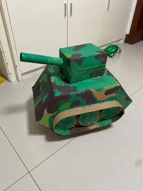 国庆节手工简单纸箱坦克