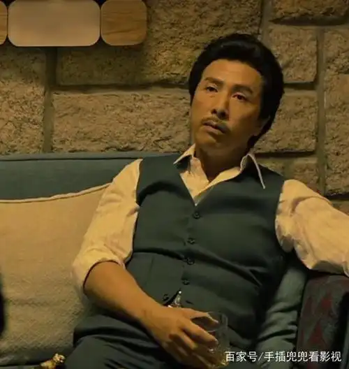 甄子丹演义追龙之毒品界大亨伍世豪史册