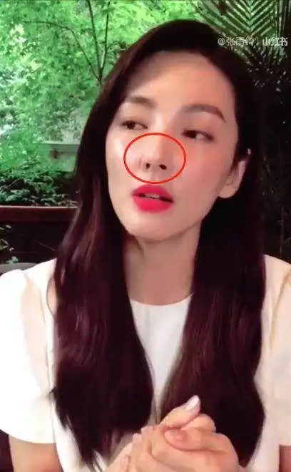 张雨绮吐槽"胸襟宽广"女生的烦恼,网友:鼻孔一大一小鼻子歪了