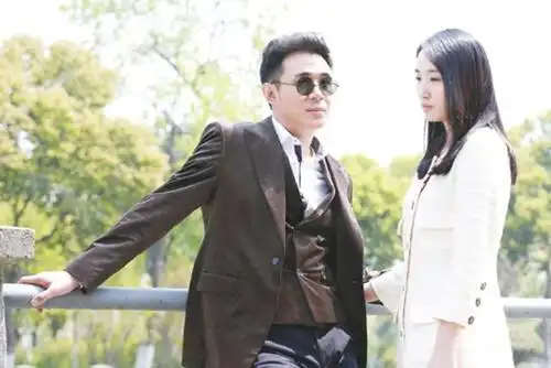 《危机迷雾》贾一平饰演"孤独的伪装者"