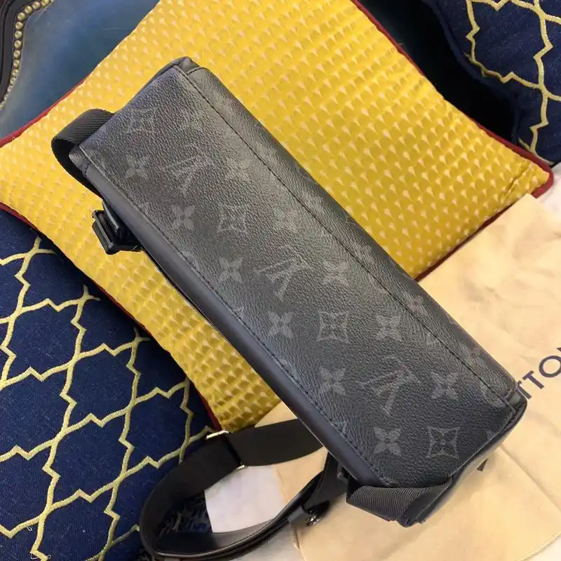 lv/路易威登voyager男士单肩斜挎包 99帅气_斜挎包_路易威_路易威登