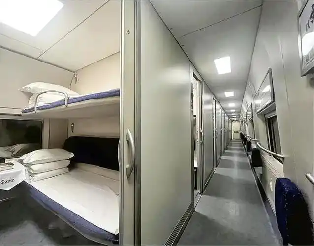 京港沪港间高铁动卧车票正式开售丨香港一日|卧铺|港铁|动卧列车_网易