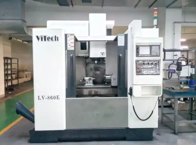立式四轴加工中心(lv-860e)