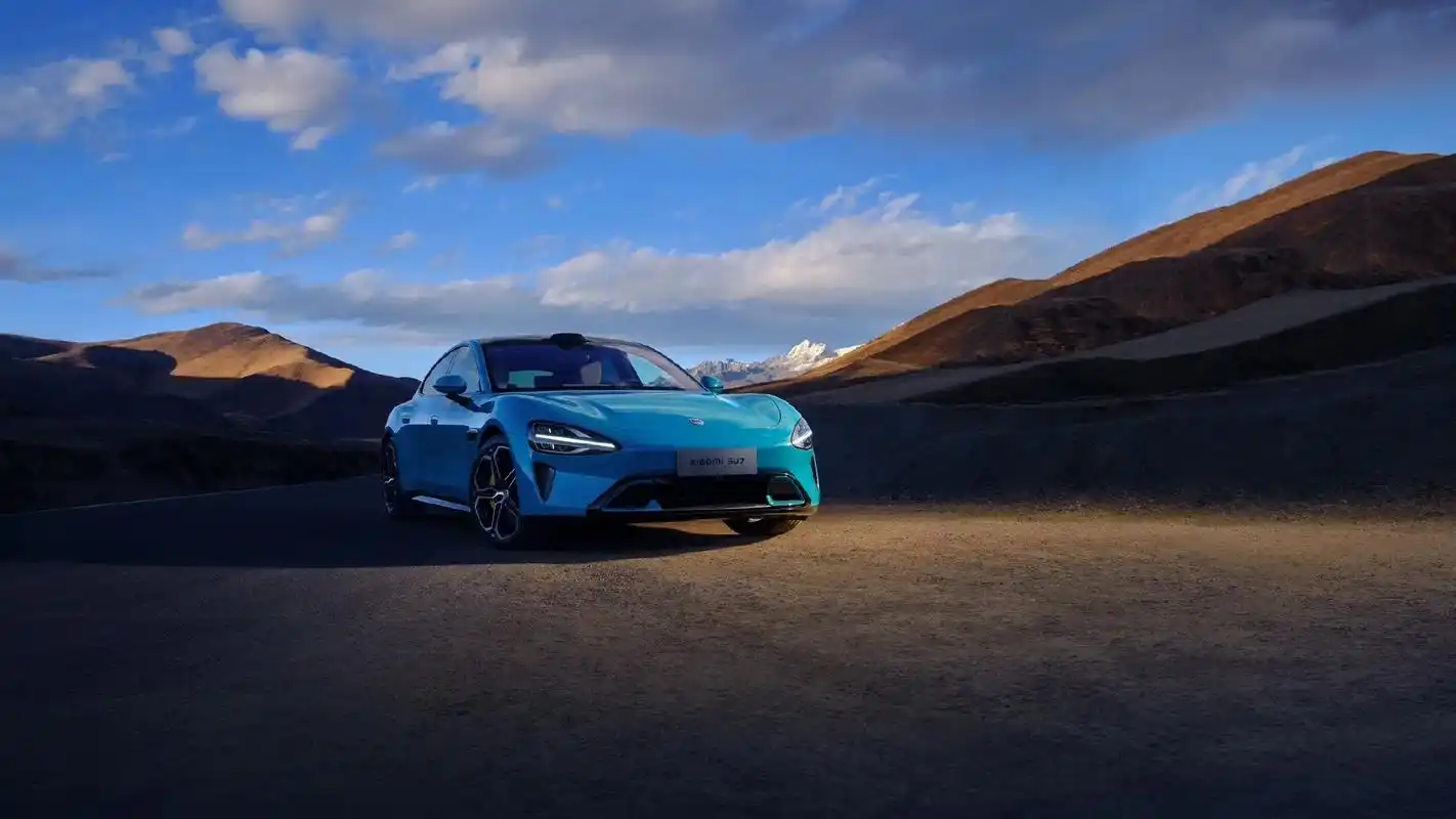 小米su7壁纸电脑 - 抖音