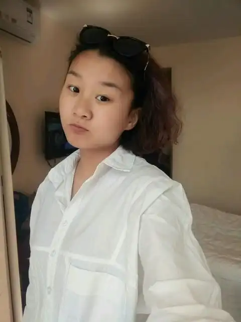 宝妈敢不敢来张素颜照