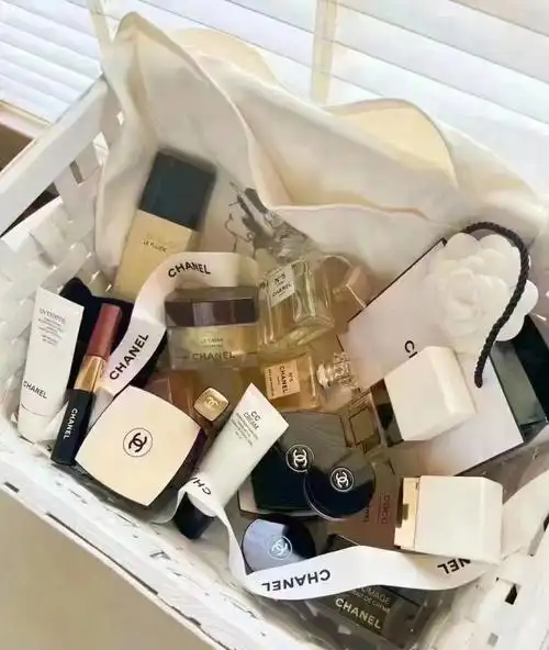 香奈儿护肤套装
