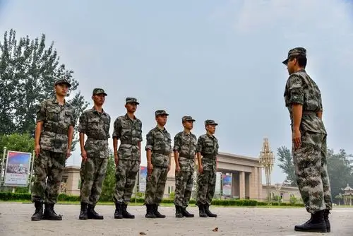 集训| "准排长"升职记:一名指挥员是如何"炼成"的?