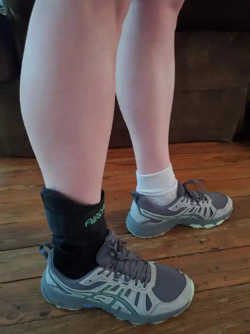 崴脚真的不能轻视!血泪经验.脚踝曾经受过伤,每次运动后都 - 抖音