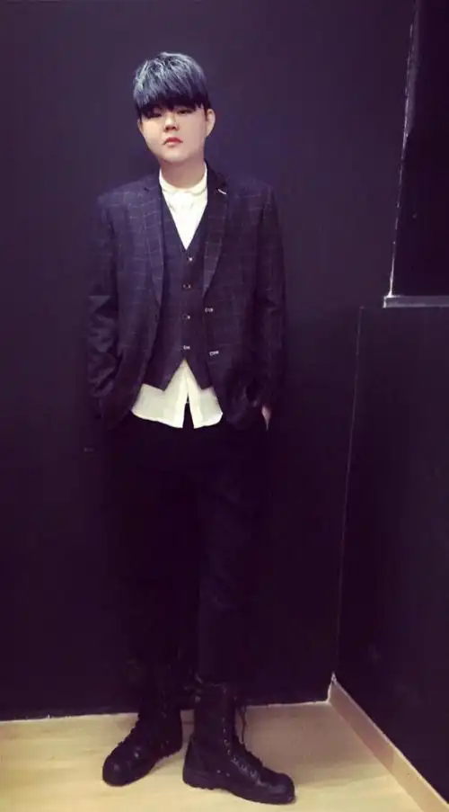 伦桑 沧海桑田 轮回不变 是我胖胖的老大没错了!