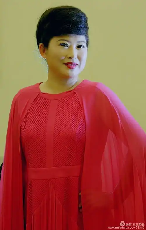 女高音歌唱家孙丽娜