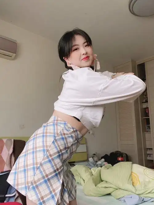 人鱼线马甲线我想要