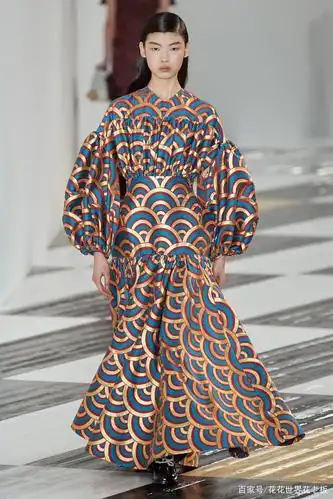 把东方元素巧妙的设计在衣服上,这些你觉得好看吗?