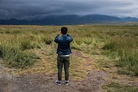 人物背影图片_人物背影图片大全_全景图片