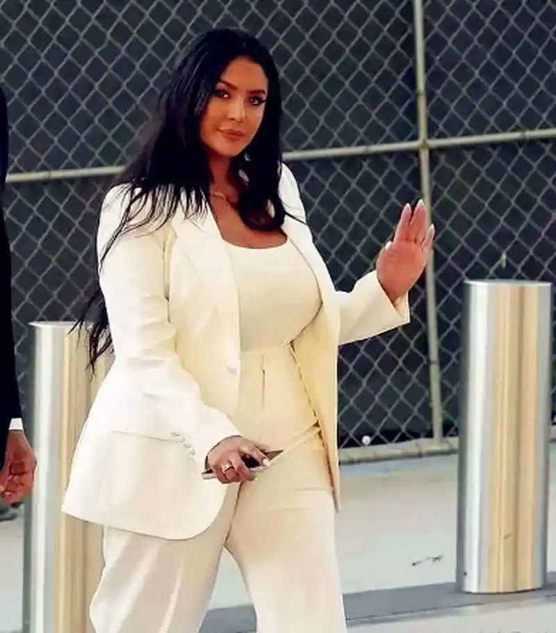 科比的老婆! 她的肉怎么这么听话!