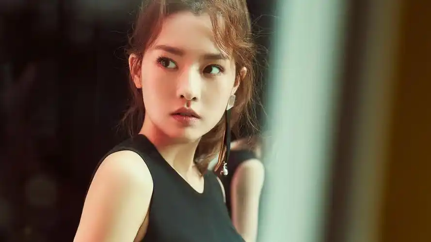 陈语安 黑色特工 写真高清宽屏桌面壁纸壁纸锁屏壁纸图片_动态桌面壁