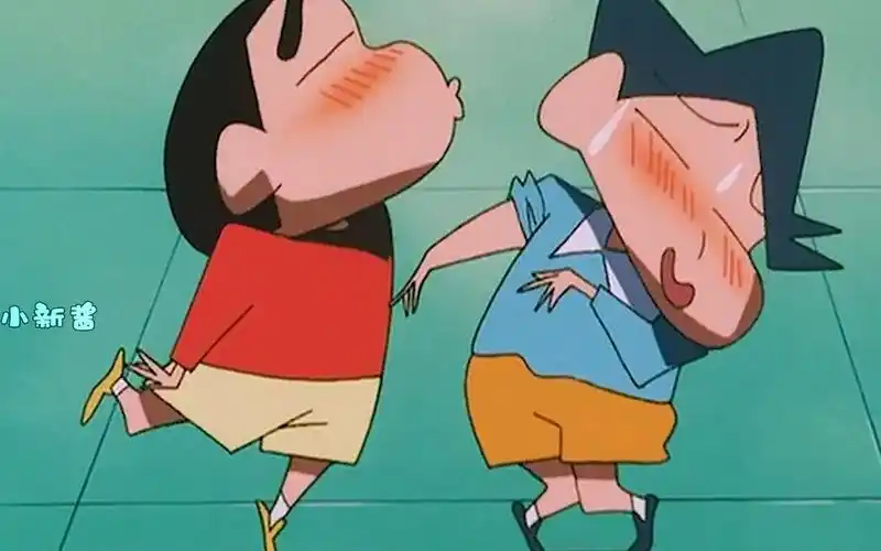 "小新主动kiss风间,果然他们才是青梅竹马"