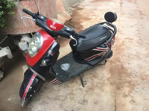 出爱玛电动车60v