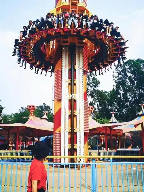 长隆欢乐世界_休闲玩乐_跳楼机_广州长隆欢乐世界攻略_游乐园_跳楼的