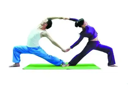 浪漫双人瑜伽 br/> 让爱更靠近