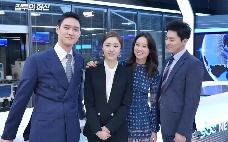 孔晓振吧160912嫉妒的化身剧组中秋问候视频