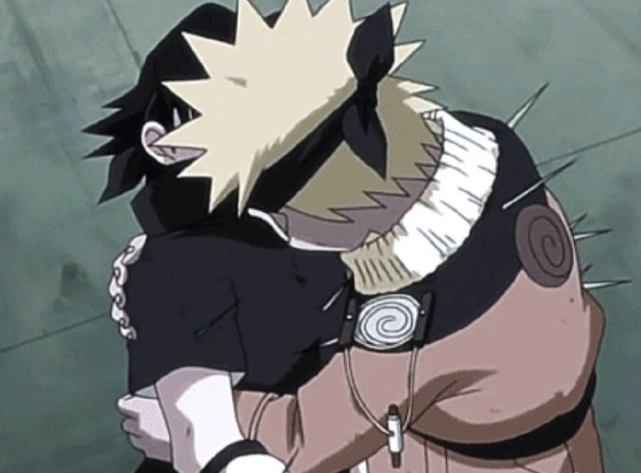 火影当鸣人救佐助时鸣人在假装借位佐助在假装昏倒