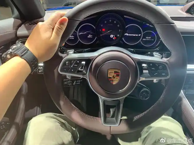 之保时捷方向盘猜车型网友太难了这个得问陈震