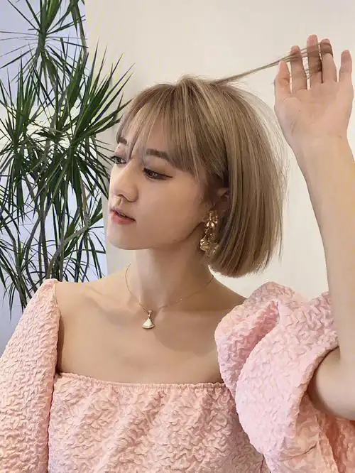 亚麻灰棕发色分享|是夏天的颜色!|||夏天换个浅色的头试试!