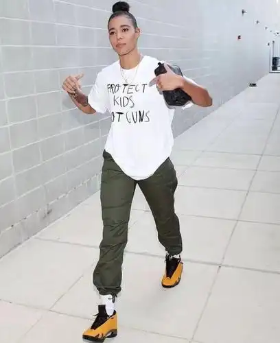 source:@ig wslam air jordan    "法拉利" dwayne bacon