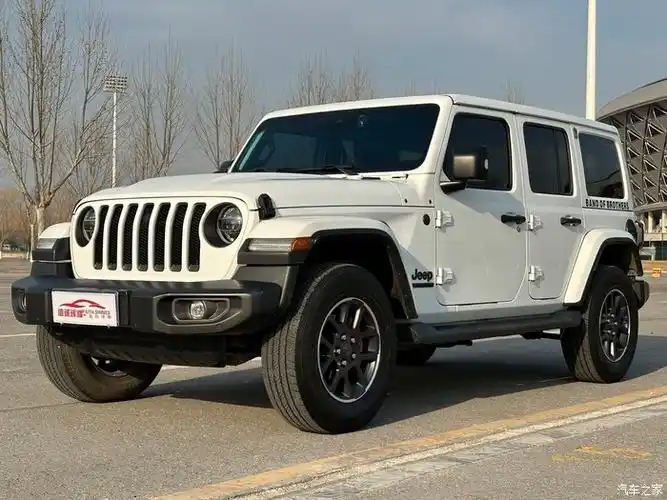 jeep牧马人纯进口2021款20t80周年纪念
