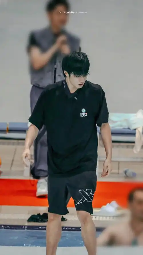 刘耀文全场mvp##刘耀文理肤泉品牌青春代言人