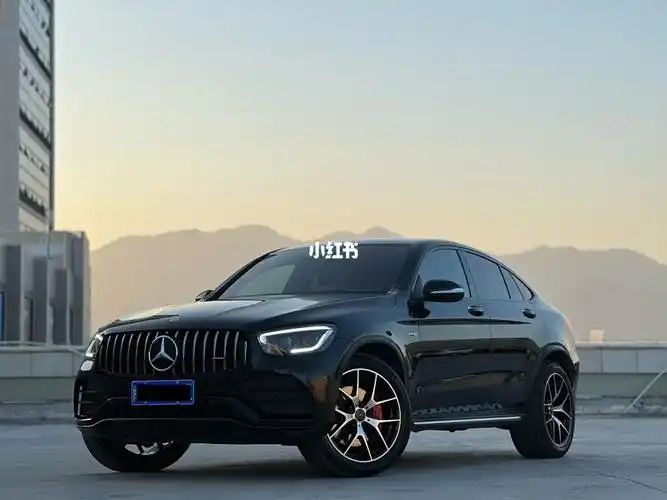奔驰amg glc43